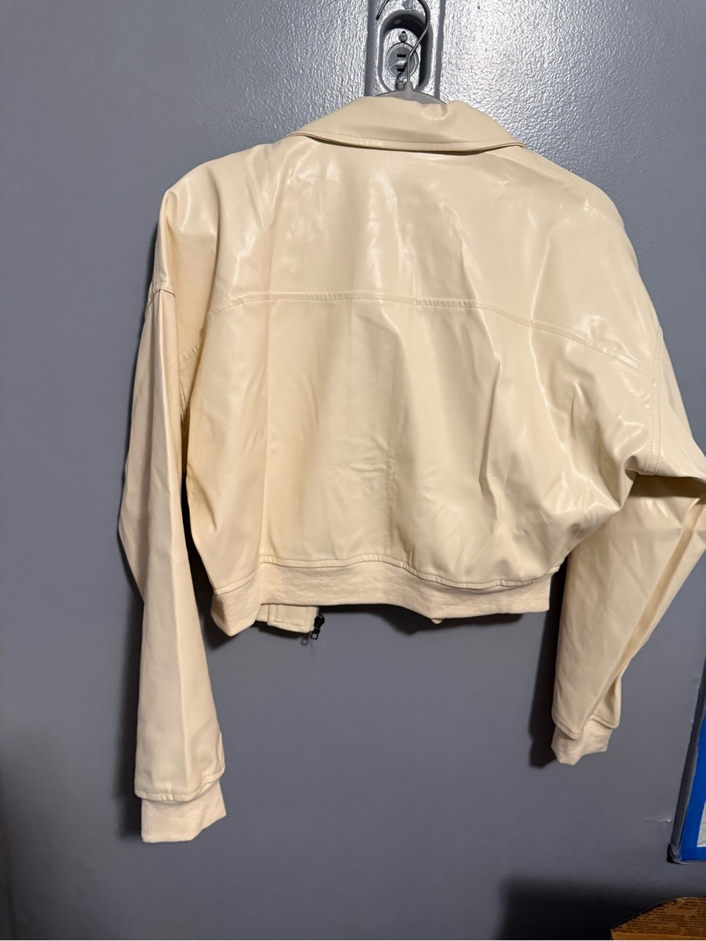Idem Ditto Cream Faux Leather Cropped Bomber Jacket - Picture 5 of 11